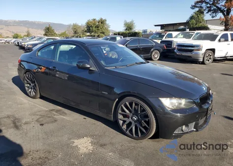 2010 BMW 328 I z USA, uszkodzony, nr VIN WBAWB3C55AP481723